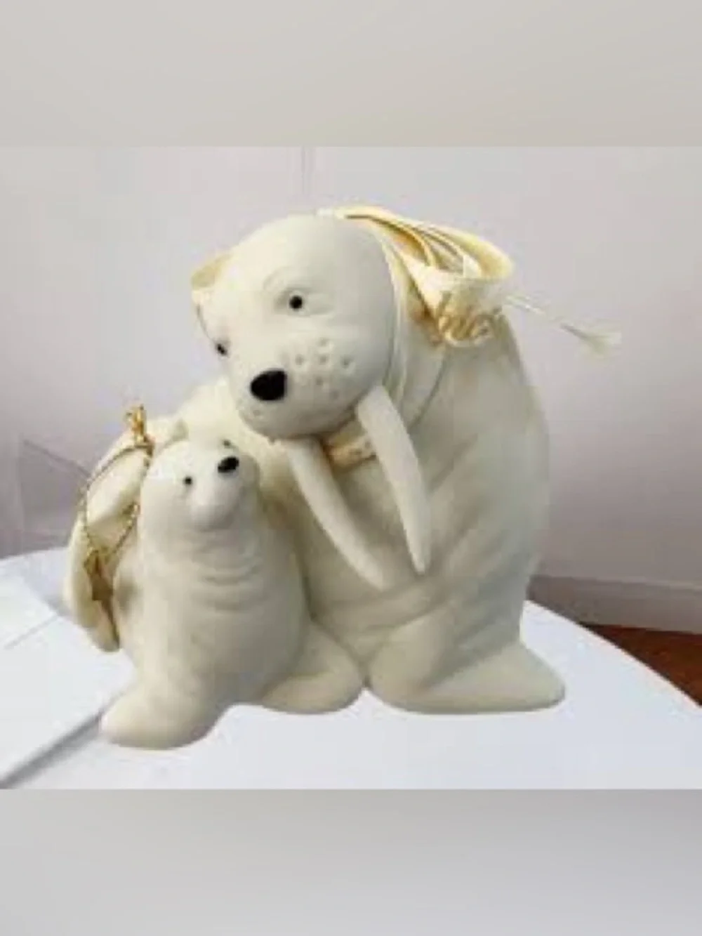 Dept 56 Snowbabies Frosty Frolic Friends Bisque Walrus & Baby Ornament 1999 NIB
